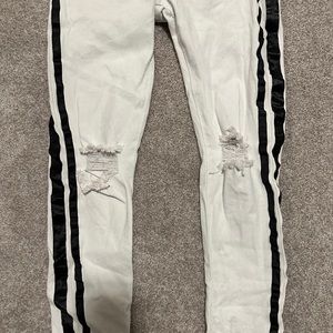 Men Rue21 white jeans with black line detailing